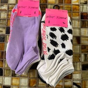 NWT BETSEY JOHNSON 12 Pair Women’s Low Cuts Ankle Socks~Shoe Size 5-10~$36